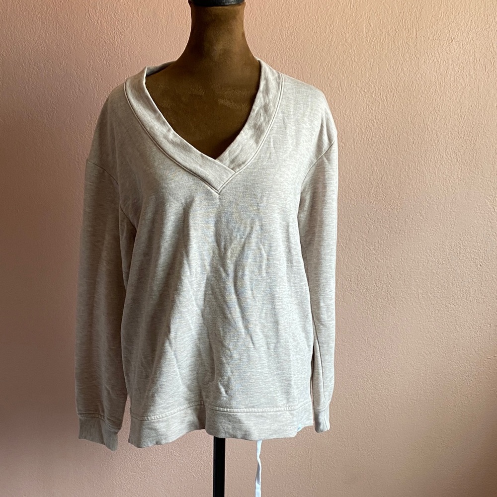 Orvis Heather Gray V-Neck Top